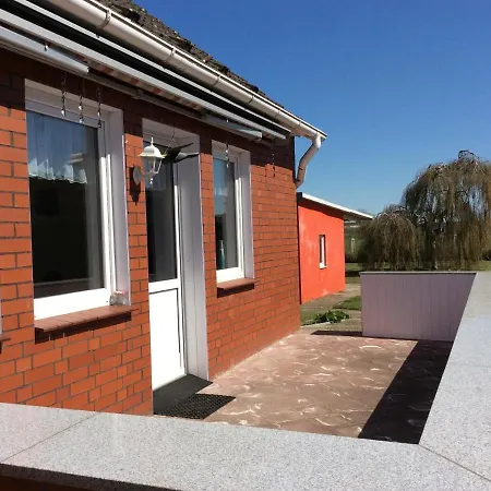 Ferienhaus Am Lewitzrand * Plate