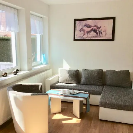 펜션 Ferienhaus Am Lewitzrand